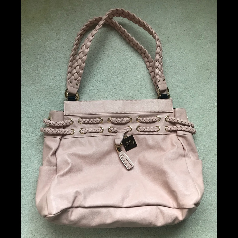 Miche Luxe base with shell